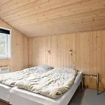 Cozy In With Wifi Jerup